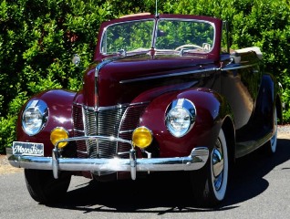 1940 Ford Deluxe