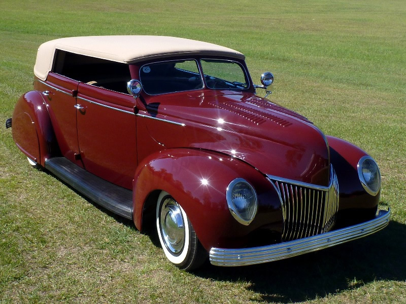 Thumbnail 1939 Ford Convertible Sedan